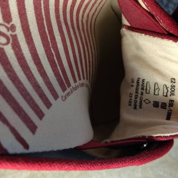 Toas EZ Soul Red Canvas Slip On Mule Sneakers Size 9 - Picture 12 of 16